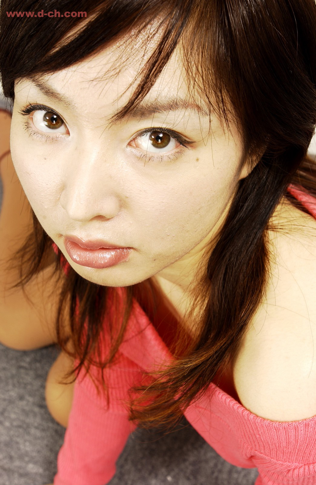 050124naoko_yoshiura_l151.jpg