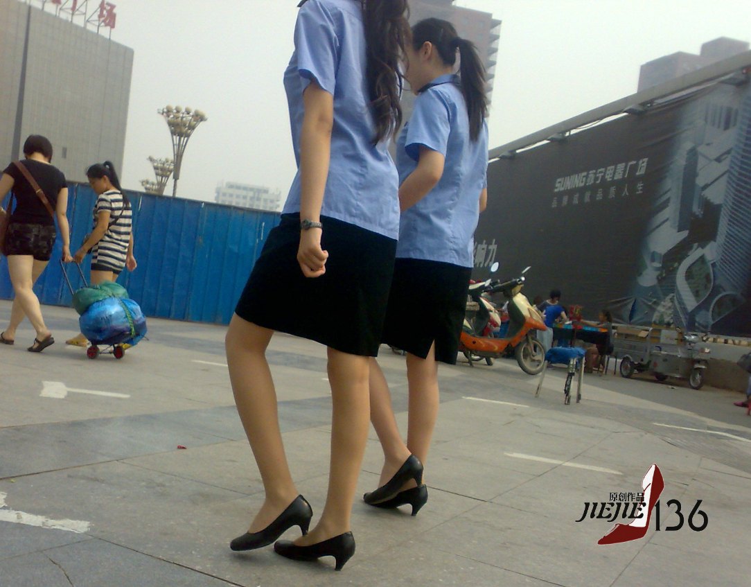 201106218493.JPG