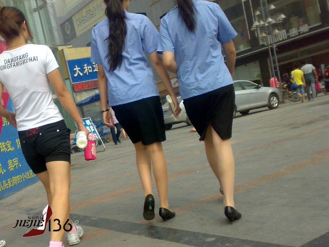 201106218499.JPG