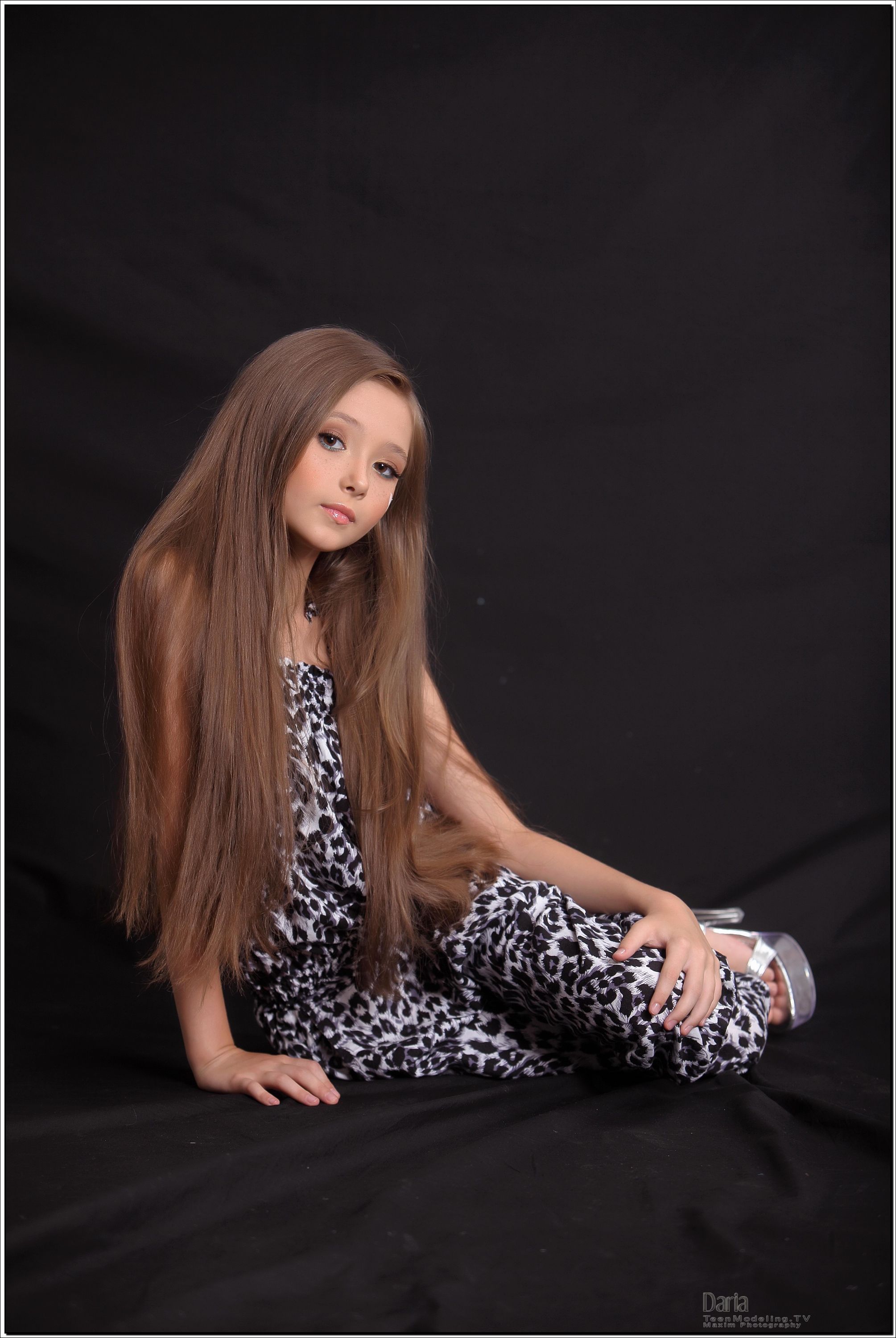 daria_m_model_leopardprintjumper_teenmodeling_tv_062.jpg