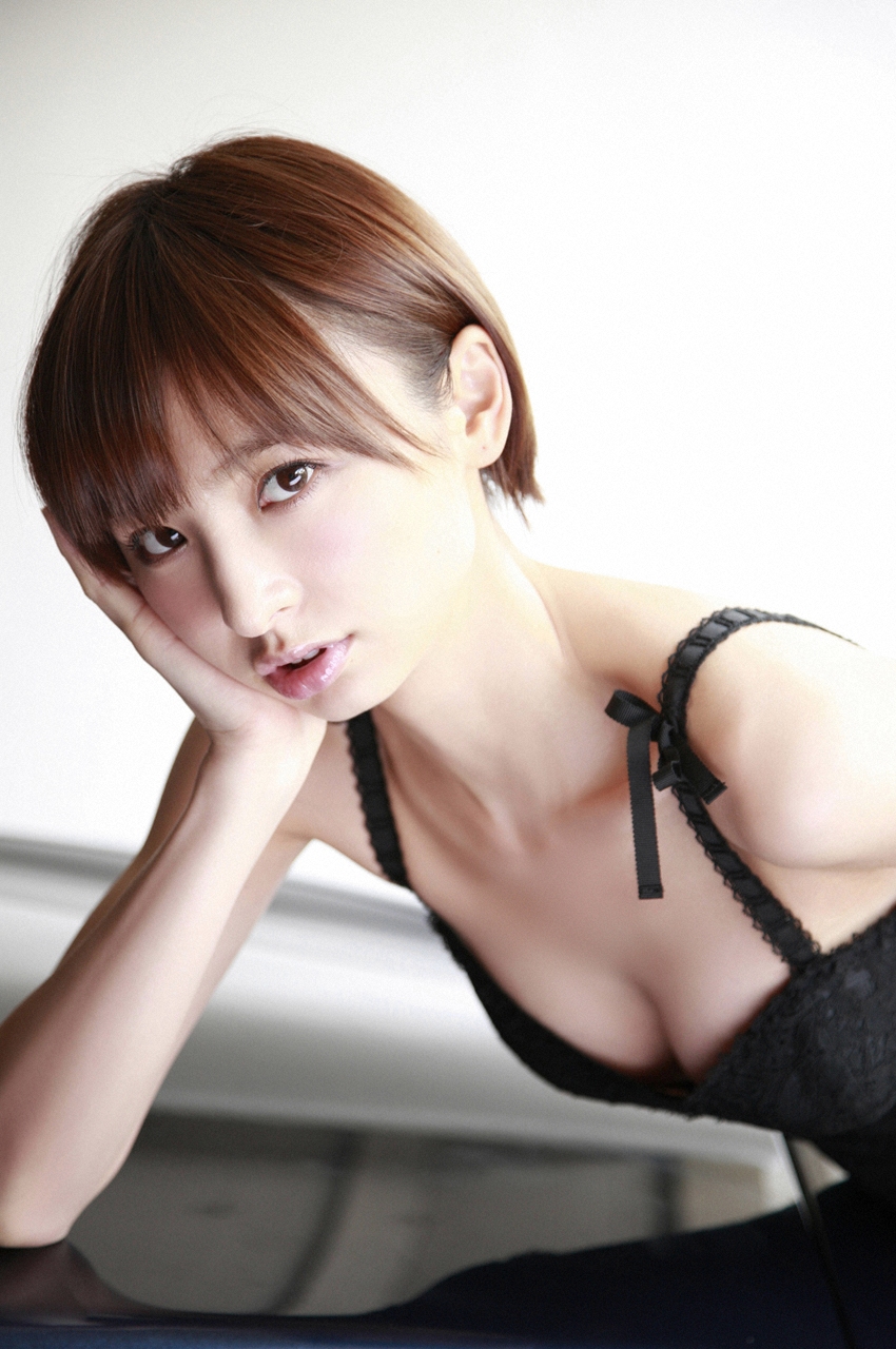 shinoda_mariko_06_01.jpg