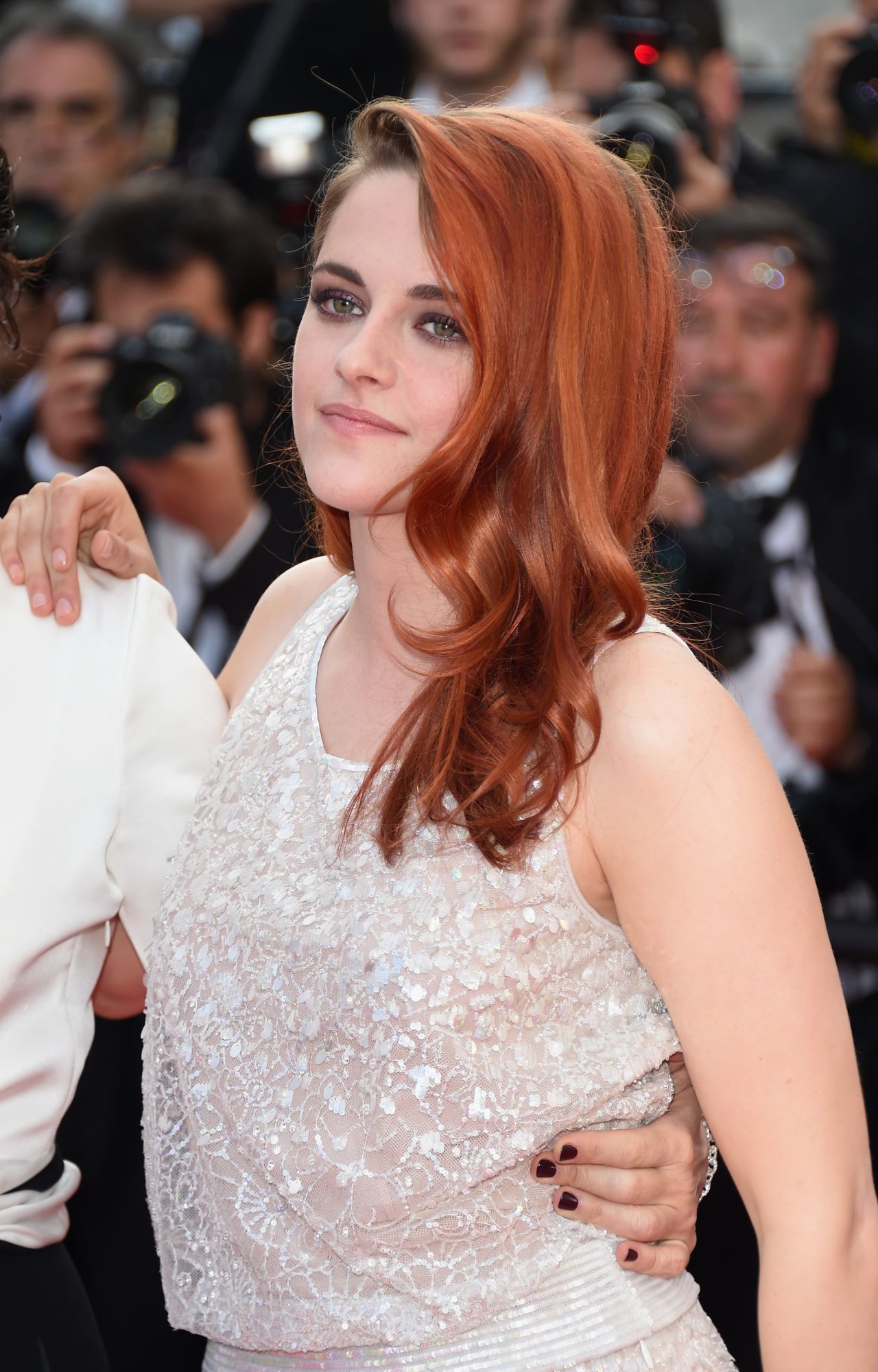 kristen-stewart-clouds-of-sils-maria-premiere-2014-cannes-film-festival_1.jpg