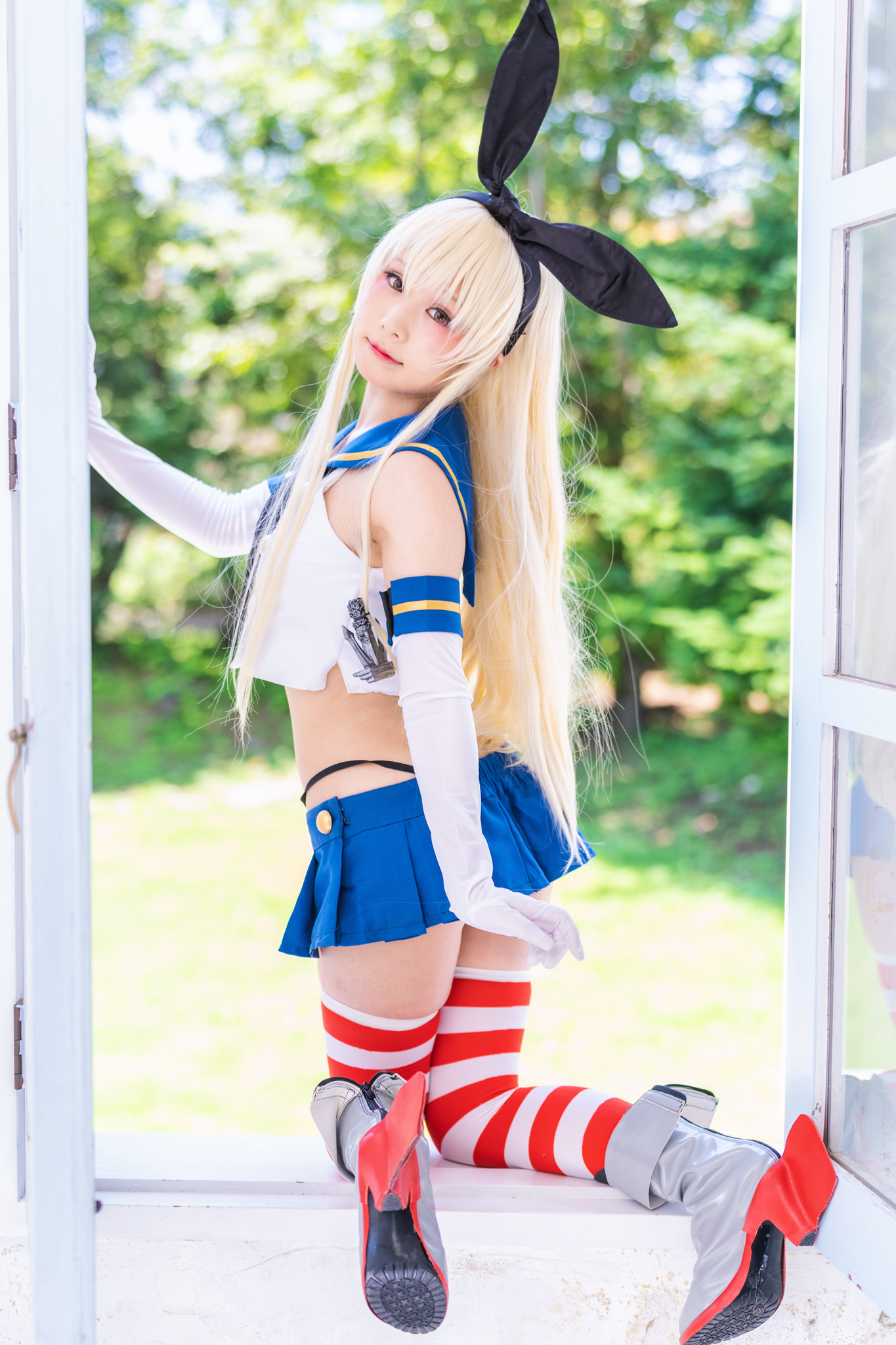 002_shimakaze_pool001.jpg