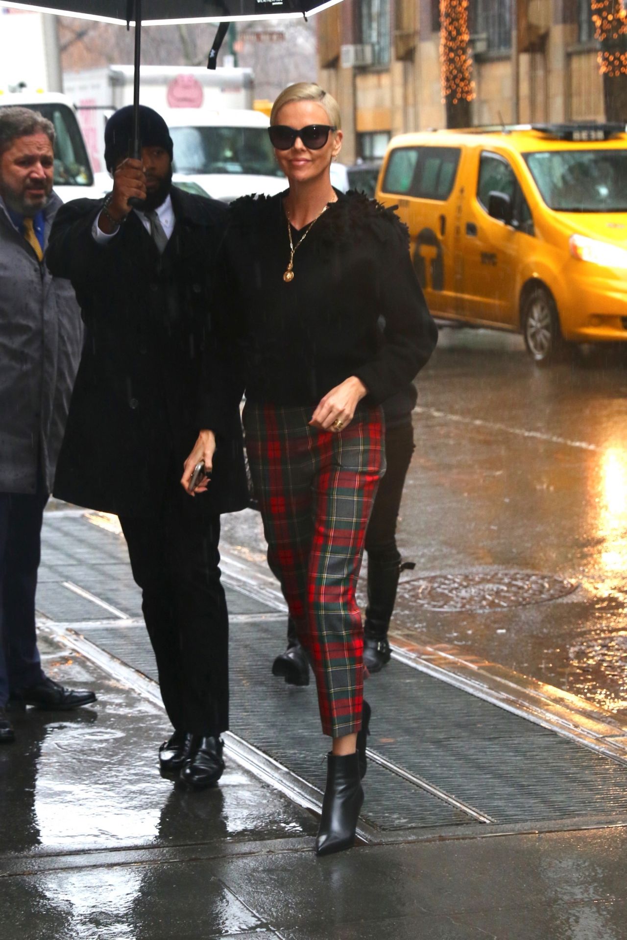 charlize-theron-arrives-at-the-view-in-new-york-12-17-2019-0.jpg