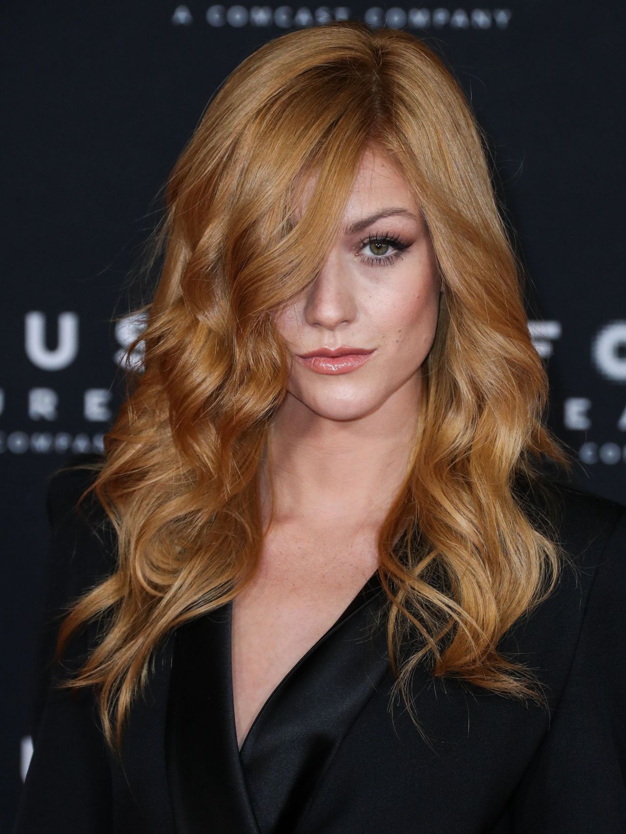 katherine-mcnamara-belfast-premiere-in-la-11-08-2021-0.jpg